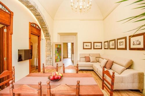 Abadia Swiming Pool Unica Piscina En El Centro