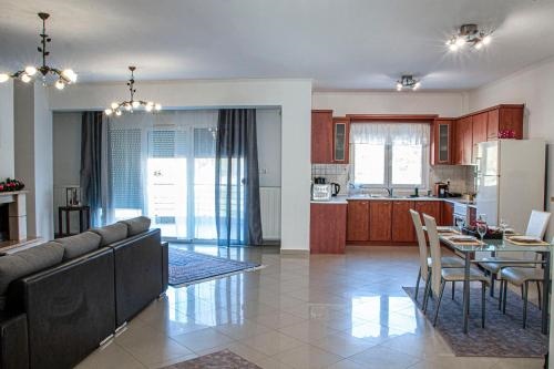 ??aµe??sµa 110 tµ st?? ?ast???a pe????? ????