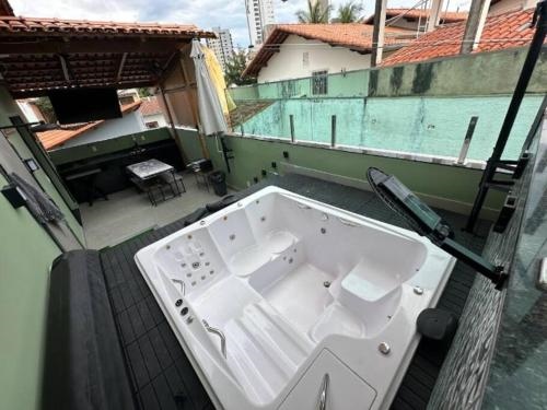 Casa central ampla e moderna c/ Jacuzzi