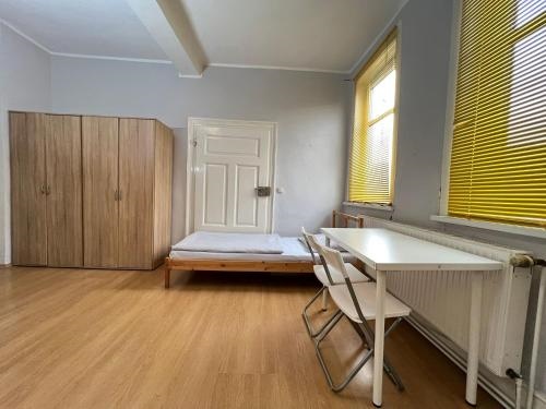 Helles Apartmenthaus fur Handwerker und Monteuere - HM