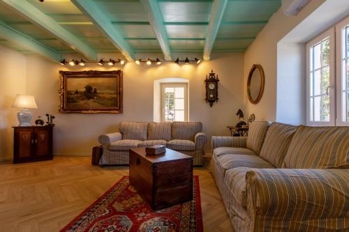 ARANYPATKO Vendeghaz