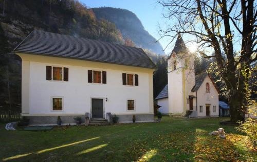 Pocitnisko stanovanje Pri cerkvi