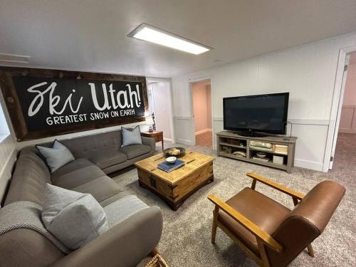 Cozy Mountain Retreat