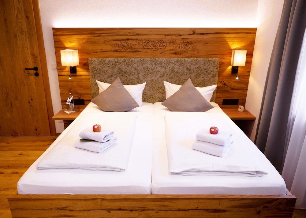 Hotel & Restaurant Aplengluck