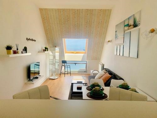 Apartamentos LAMAROSA -ATICO ,Vistas al Mar Cantabrico PARKING