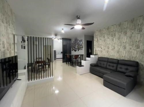 Simply Staycation Palm Garden