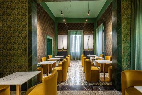 Palazzo Savino Southern Italian Lifestyle - Epoca Collection