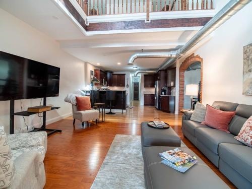 Luxmoore Park Penthouse