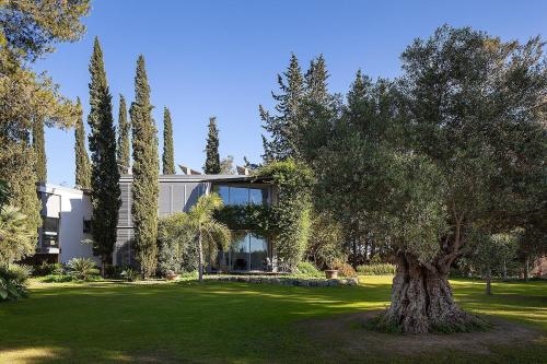 Apartment in the heart of nature near Seville with swimming pool and parking