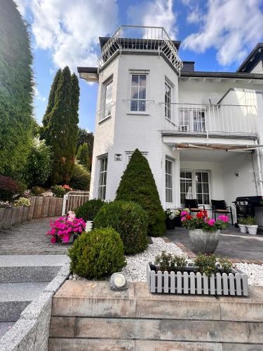 Exquisite-Suite fur Comfort & Gemutlichkeit Parkplatz ,Terrasse, WLAN