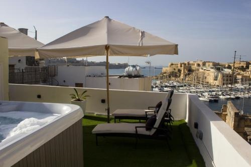 BEBIRGU PALAZZINO LUXURY 2 jacuzzi to share