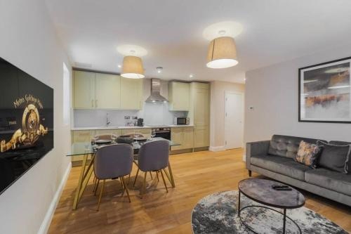 1BR Gem, Private Parking