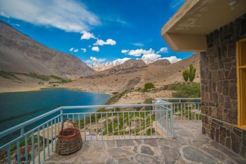 Borith Lake Hotel & Resort