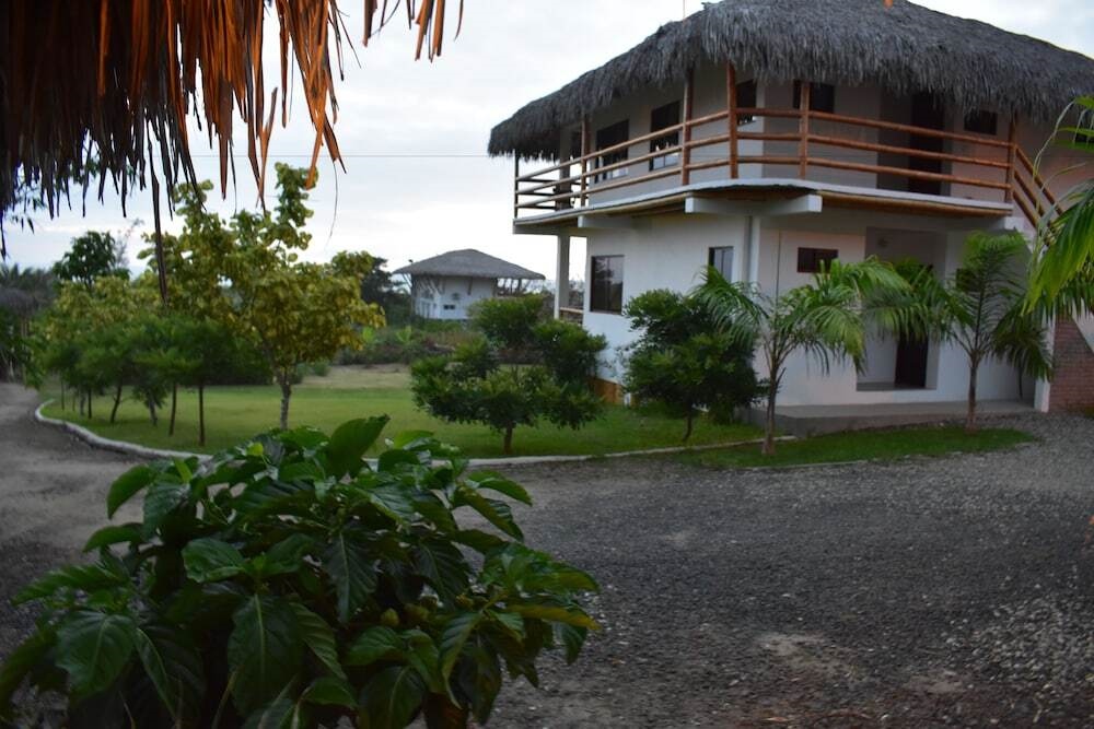 Hosteria Guachapeli