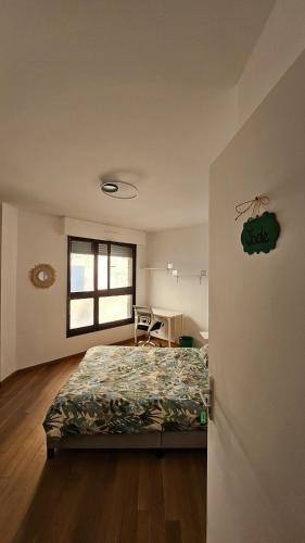 Le Valentina - Chambres au pied du lac et du metro