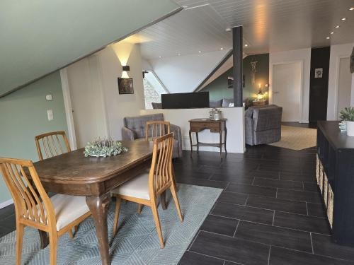 Großzugige Ferienwohnung