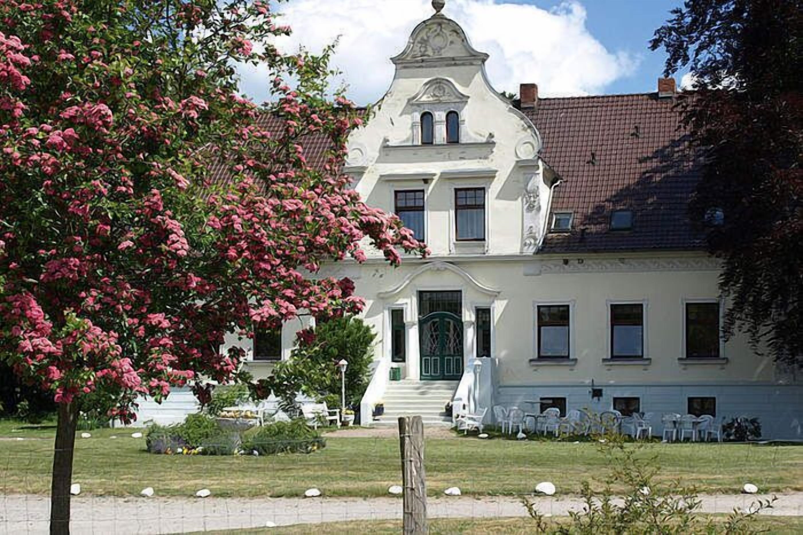 Hotel Pension Gutshaus Neu Wendorf