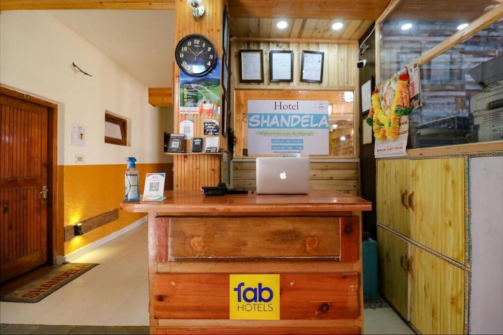 Fabhotel Shandela