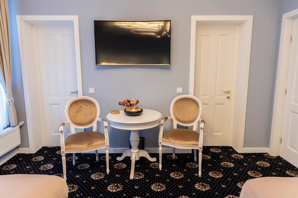 Sir Luxury Boutique Hotel