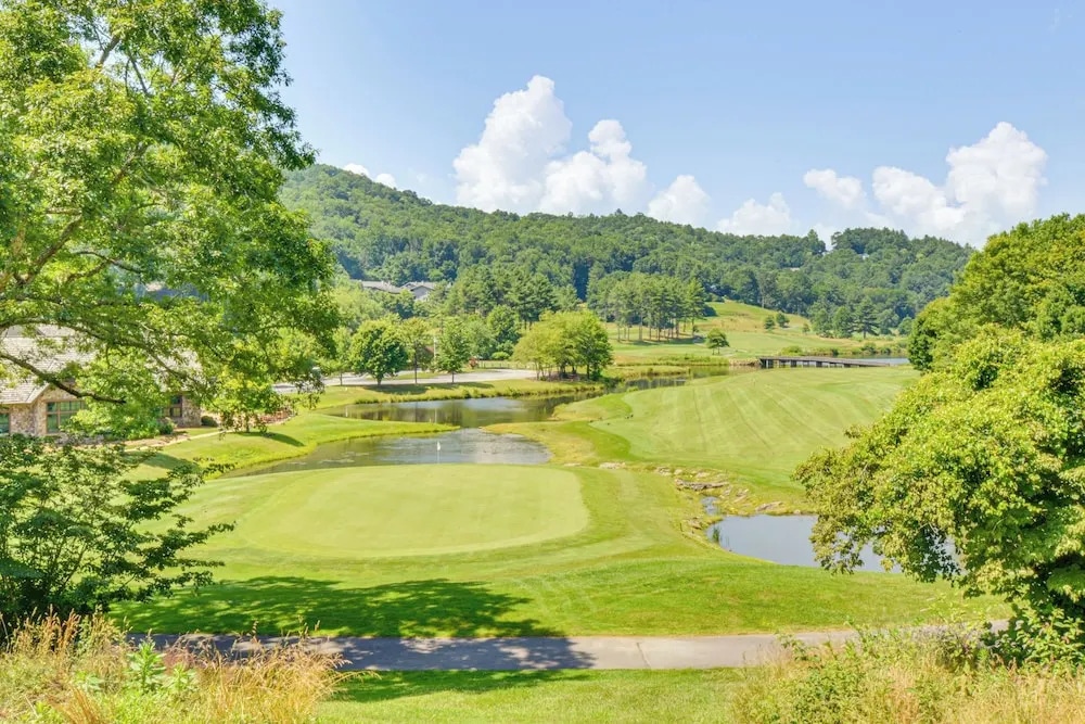 Tee Off in the Mtns: Sky Valley Condo w/ View!