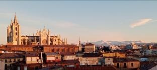 The View Apartamento Reformado Con Vistas a la Catedral Leonapartamentos