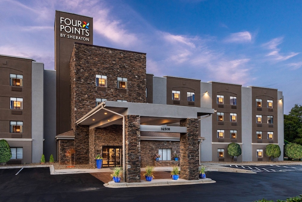 Four Points By Sheraton Charlotte - Lake Norman