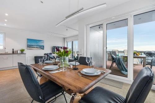 Dock 76 Bridge Penthouse