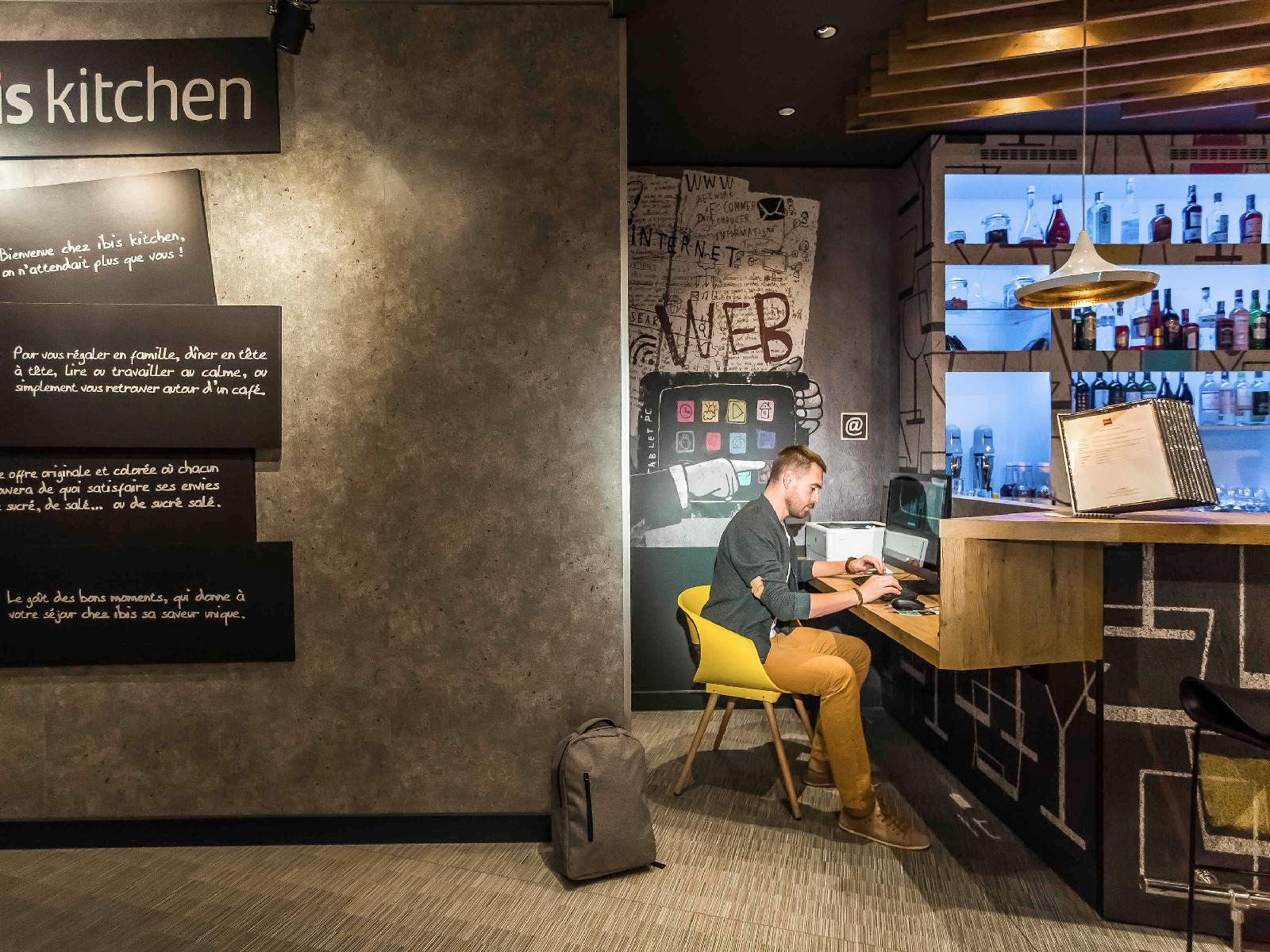 Aviator (Ex. IBIS Ulyanovsk)