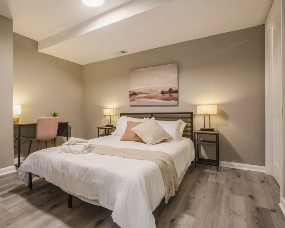 Newly renovated 4BR CozySuites