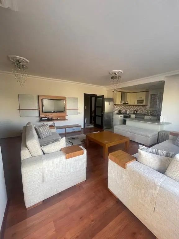 Only 5 minutes walking Konyaalti Beach 2+1 flat