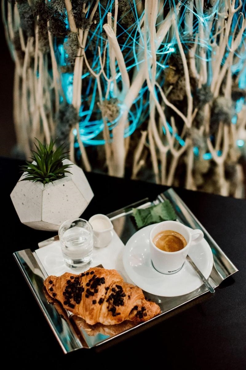 BOUTIQUE HOTEL11 with rooftop SPA