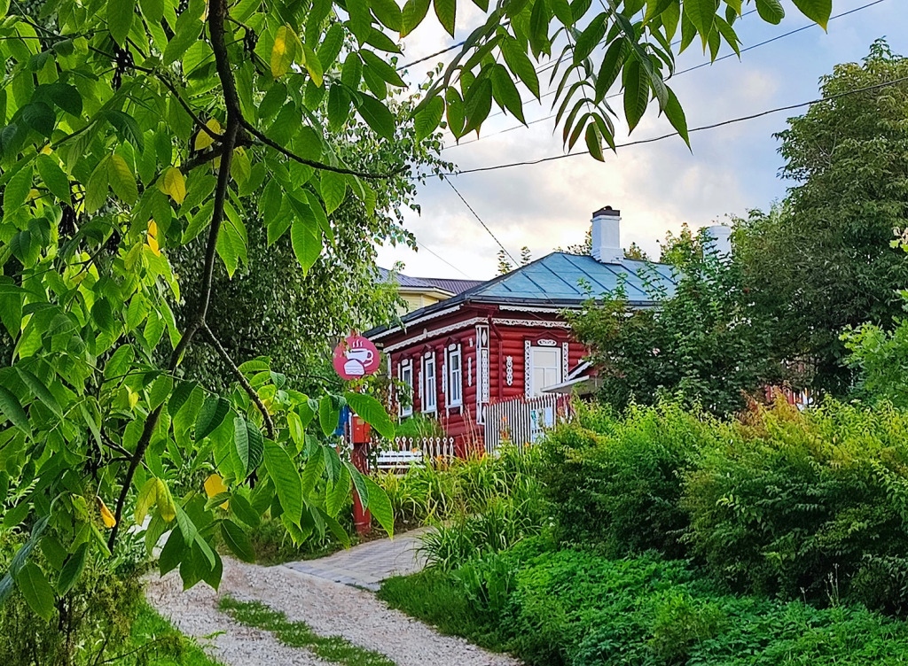 Tarusskie Stranitsy Guest House