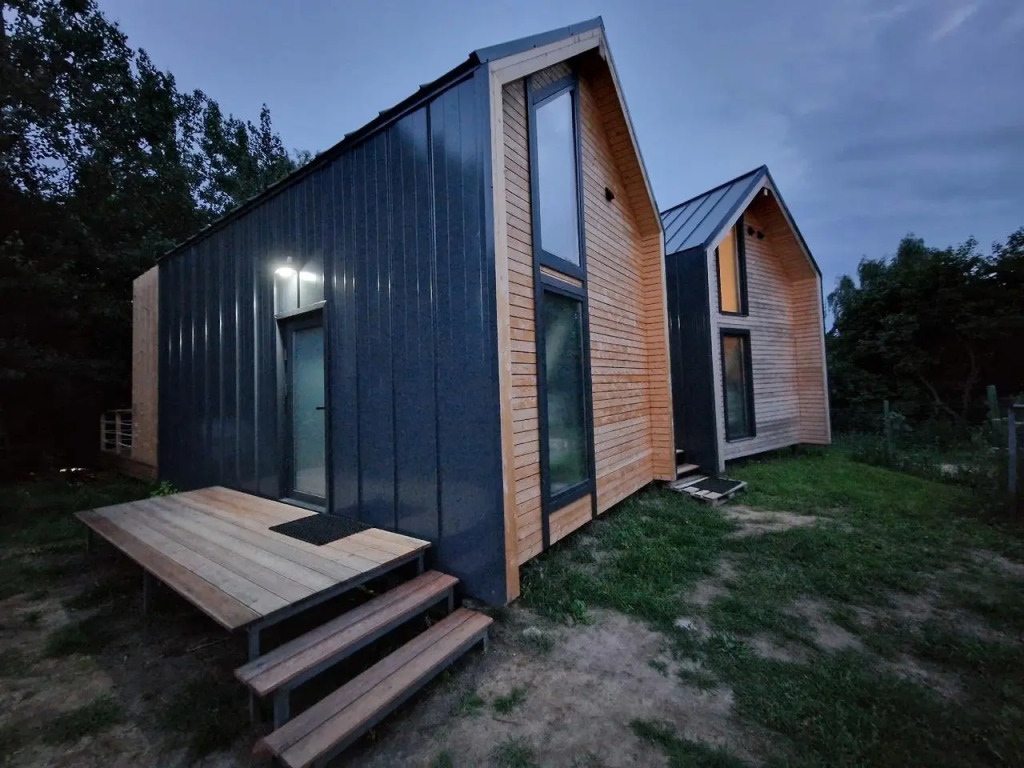 Custo Recreation camp