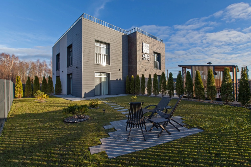 40153 Apartment Hotel