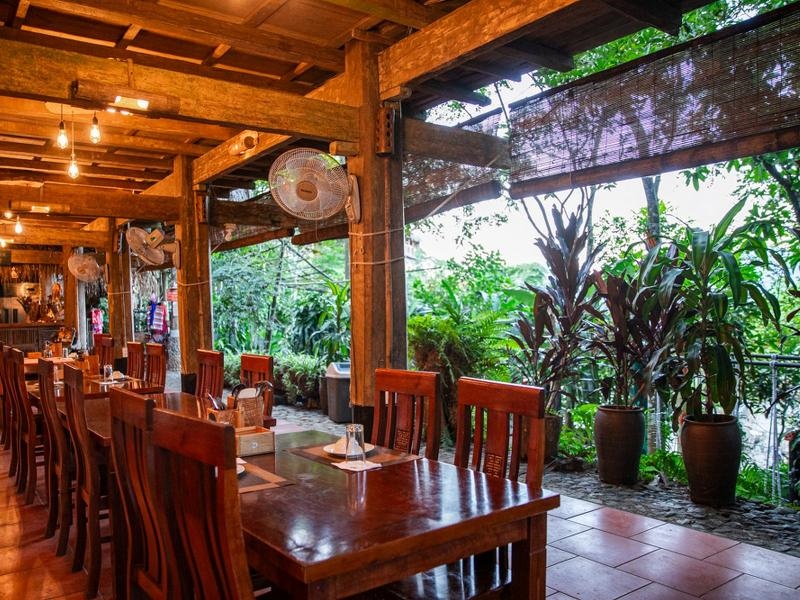 Pu Luong Jungle Lodge