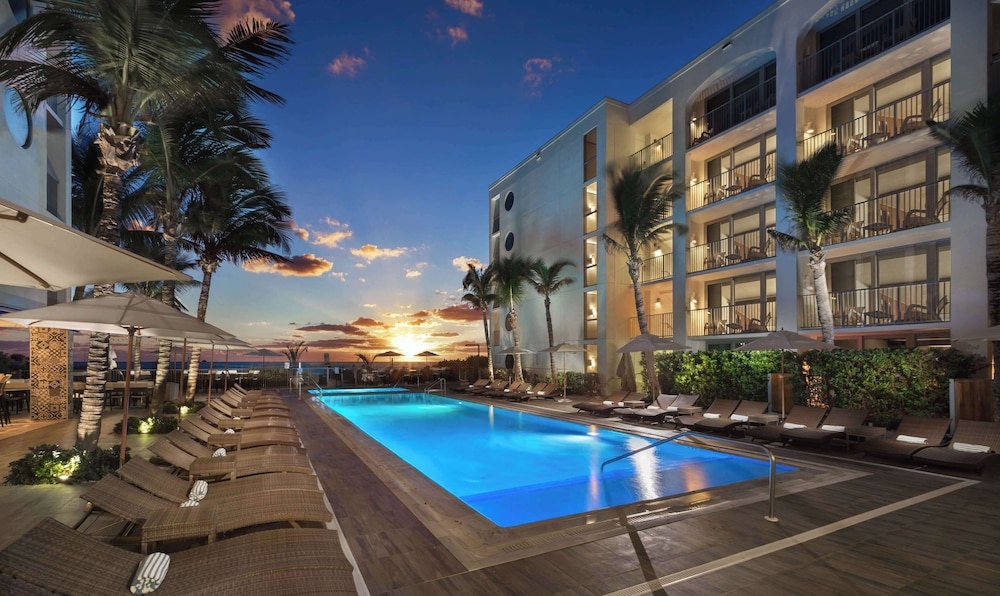 Costa D'este Beach Resort And Spa