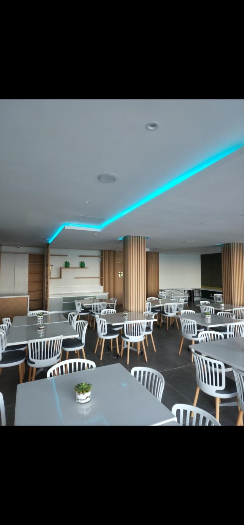 12 Oceans Hotel and Conference Centre