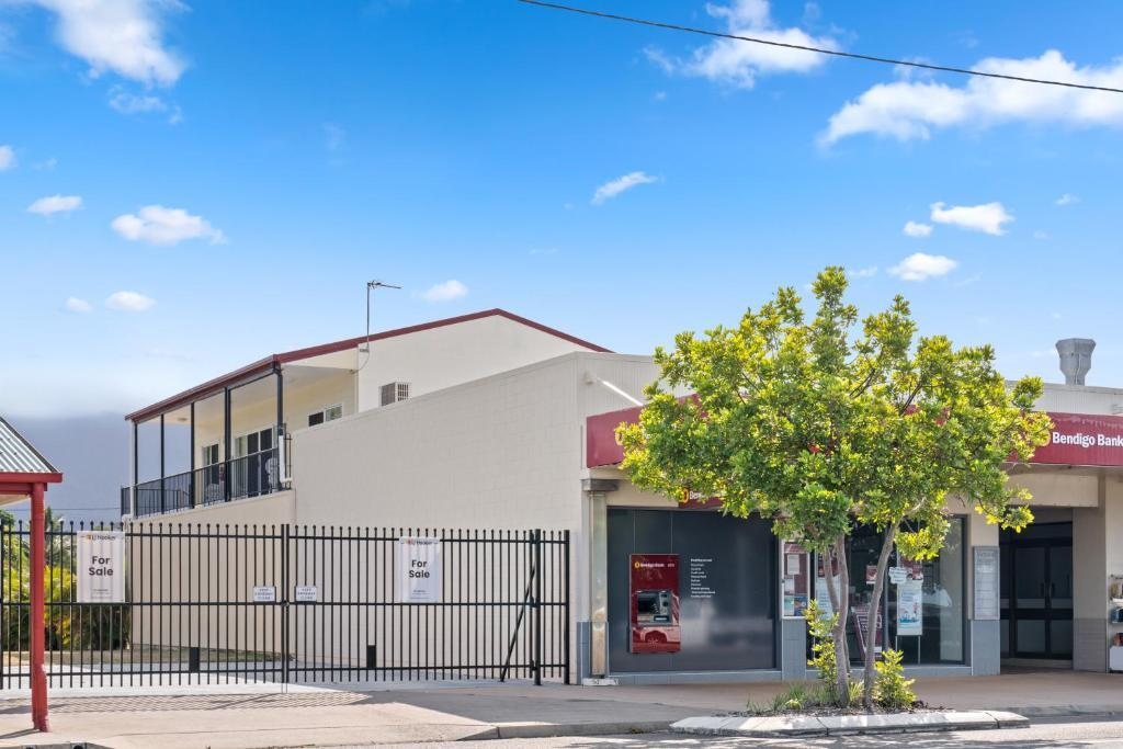 Cardwell Seascape Apartments