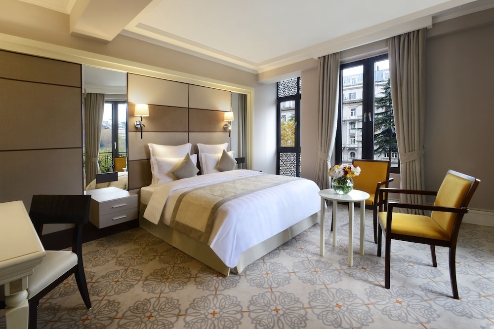 Ambassadori Tbilisi Hotel-