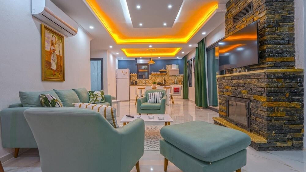 Villa In Kas With Pool Jacuzzi Garden And Porch