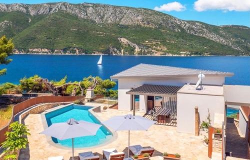 Mrs Grey Luxury Villa