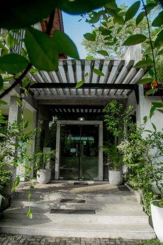 Leisure Living Resort