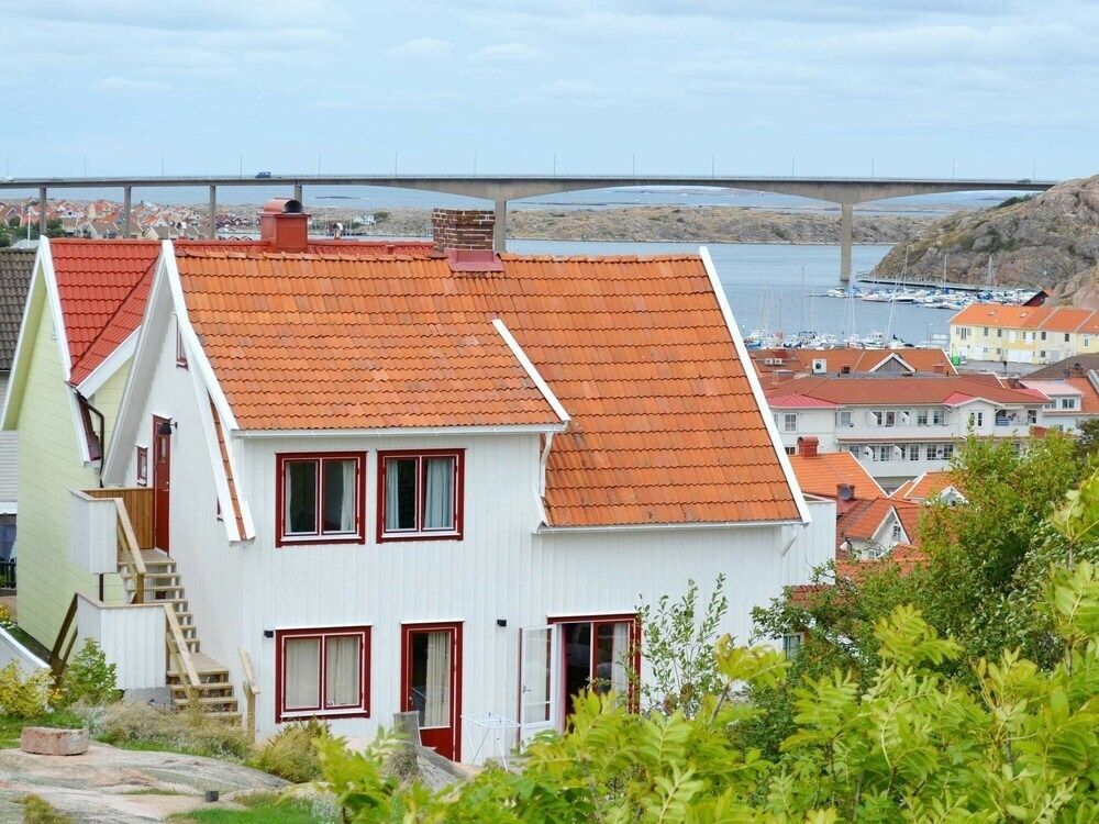 4 Person Holiday Home In Kungshamn