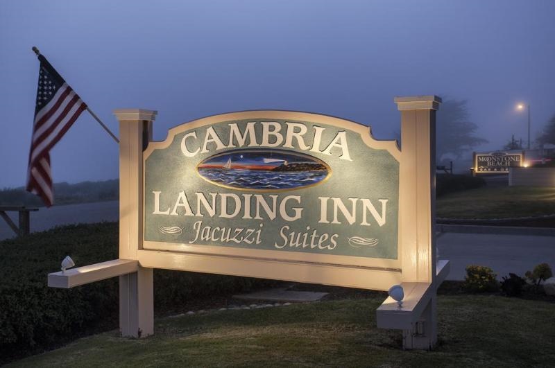 Cambria Landing Inn & Suites