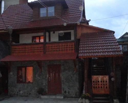 Cottage Lisovychok