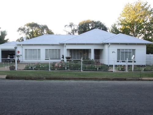 Silver Linings Guesthouse