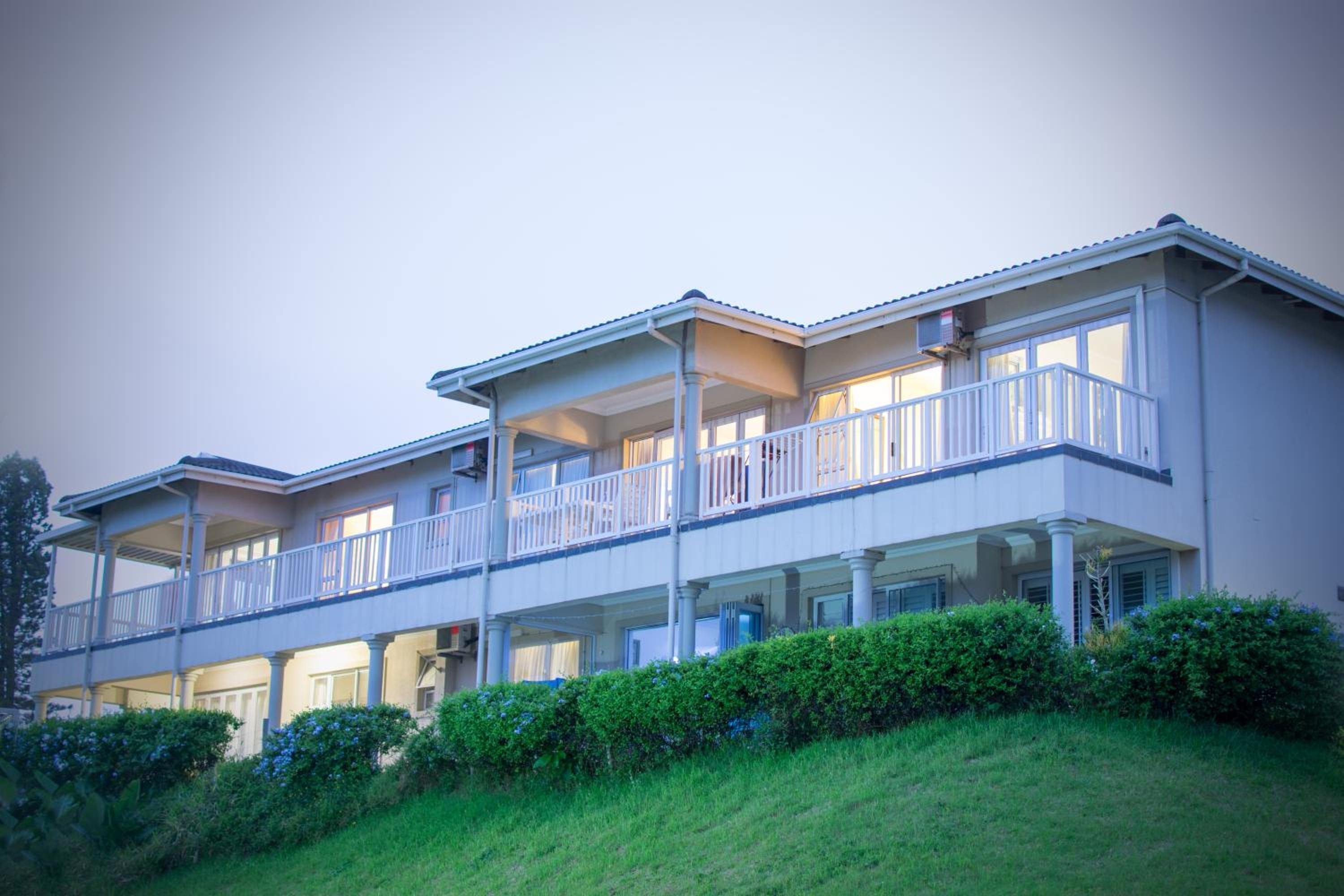 At 4 Umzumbe Beach Apartment, Mangrove Beach Estate