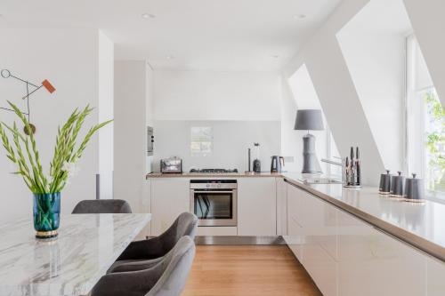 1st Class Covent Garden Residences for 1st Class Guests