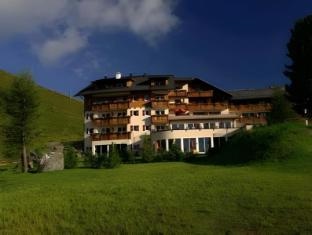 Heidi Hotel Falkertsee