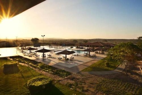 Hotel Canariu's Gravata - Flat terreo com duas suites (ate 8 pessoas)